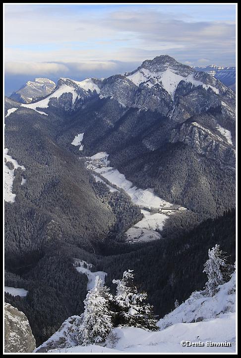 Le grand som et le monastère de la Grande Chartreuse