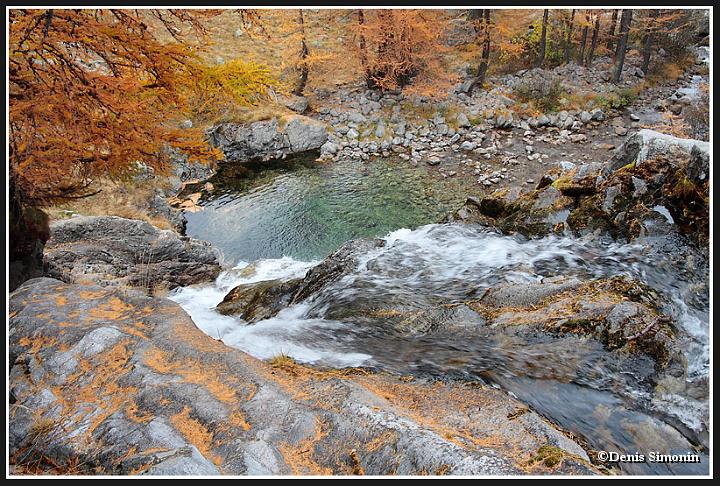 Mercantour - Cascade et mélèzes
